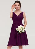 Sleeveless V Neck Chiffon A-line/Princess Knee-Length Bridesmaid Dresses With Pleated Lizbeth STIP0025401