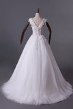 2024 Wedding Dresses Off Shoulder With Handmade Flowers And P6ZAMQXB